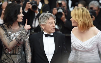 Regizorul Roman Polanski alături de actrițele Eva Green și Emmanuelle Seigner, la Festivalul de la Cannes
