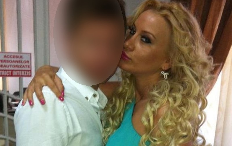 SIMONA TRAŞCĂ în ipostaze tandre? Uite pe cine sărută | FOTO&VIDEO