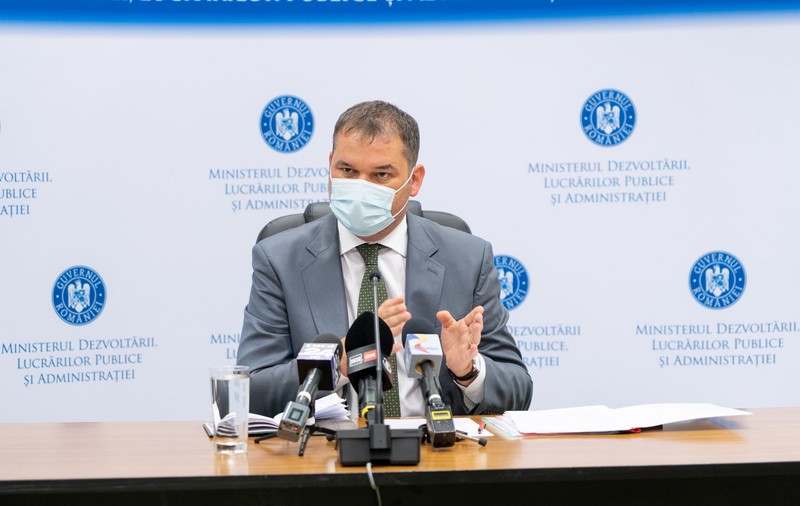 Prima reacție din Guvern după ce a ieșit la iveală că premierul Cîțu a fost închis două zile în SUA