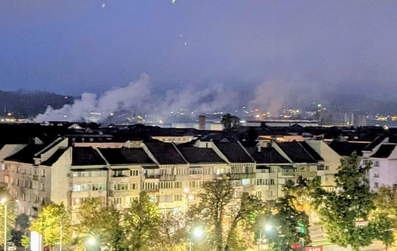 O femeie a dat foc la deșeuri lângă o magistrală de gaz din Bistrița. Cât a costat-o gestul iresponsabil