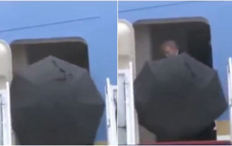 Donald Trump s-a făcut de râs când a vrut să intre cu umbrela deschisă în avion | VIDEO