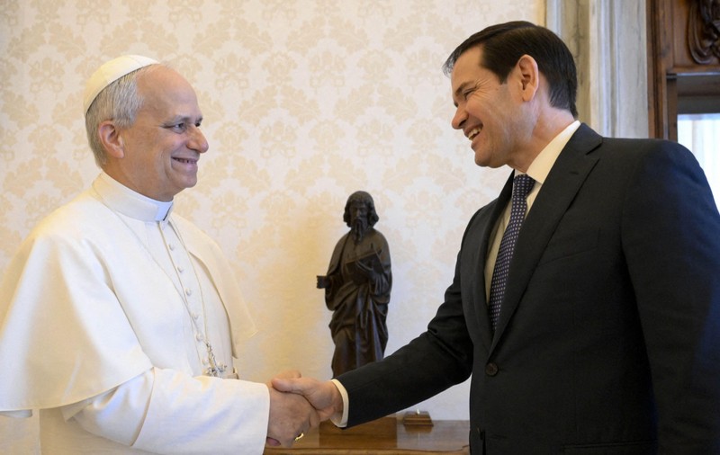 Marco Rubio s-a dus la Vatican ca să-l împace pe Papa Leon cu Donald Trump
