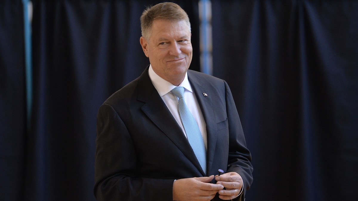 Klaus Iohannis susține alegerea primarilor în două tururi: ”Așa este cel mai corect”