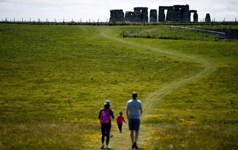 Un monument din Neolitic a fost descoperit în apropiere de Stonehenge