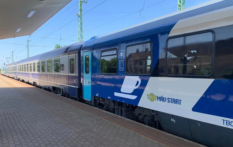 FOTO. Ce a descoperit un maramureșean care a plecat cu trenul de la Baia Mare la Viena. Cât a durat drumul și ce s-a întâmplat la Budapesta
