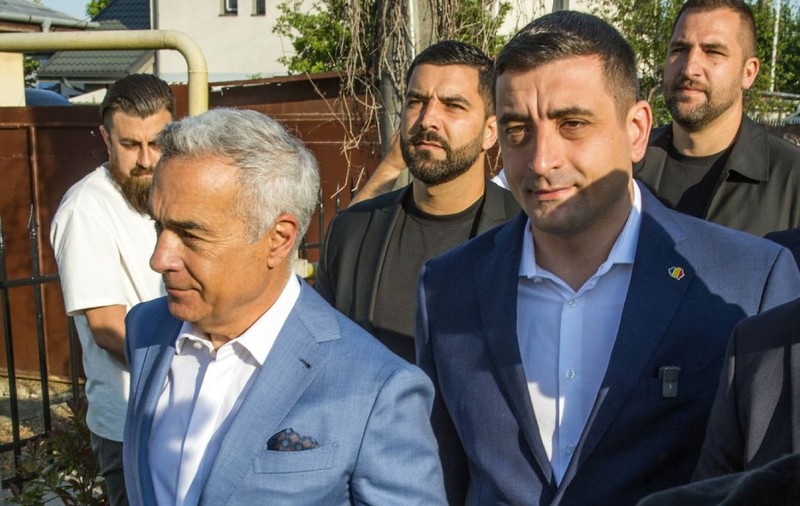 Motivul pentru care George Simion nu a fost încă felicitat de oficialii ruși pentru rezultatul din turul 1. Ce scria presa de la Moscova despre el în ziua alegerilor prezidențiale
