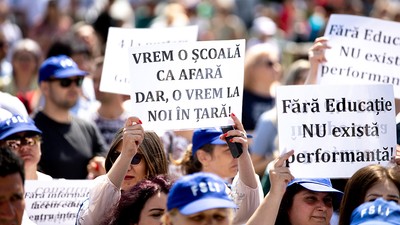 Protest profesori (2) ID223741_INQUAM_Photos_Casian_Mitu