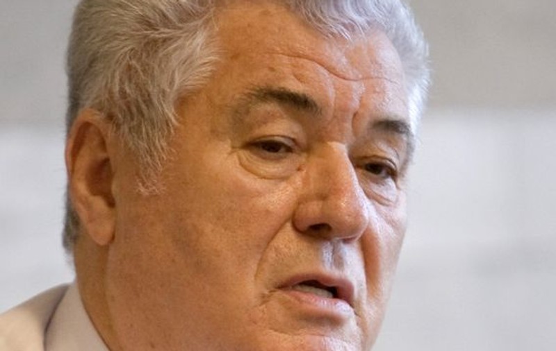 Voronin îşi prezintă vineri demisia 