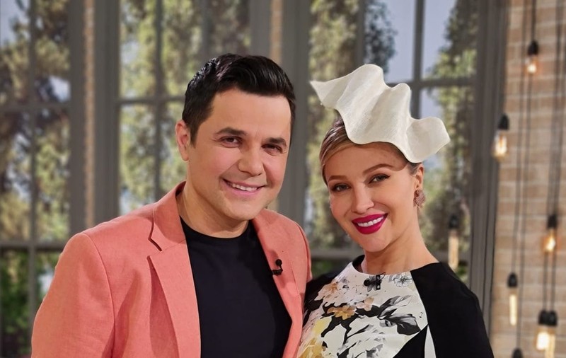 Cine este Francisca, tânăra care a înlocuit-o pe Viviana Sposub la „Vorbește lumea”. Cove și Lora au făcut anunțul