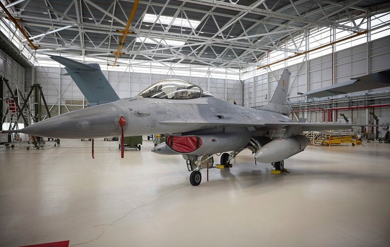 Olanda îi dă voie Ucrainei să folosească avioanele de luptă F-16 promise pentru a lovi ținte din Rusia