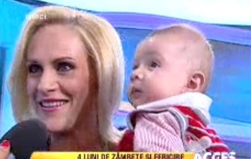Gabi Firea şi-a adus copilul la televizor