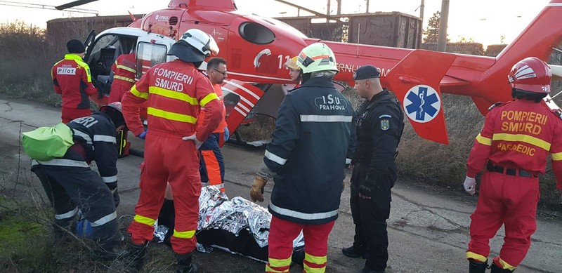 Un rănit a fost transportat cu elicopterul SMURD la București