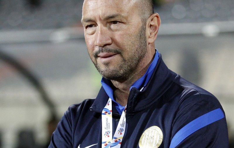 FOTO / Fabuloasa poveste a lui Walter Zenga! Antrenorul, subiect într-o celebră revistă italiană