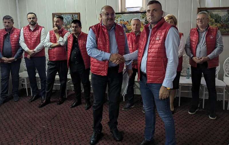 Ce avere are primarul din Poiana Lacului care i-a dat cadou fiicei un Mercedes GLE 63 AMG de 150 de mii de euro