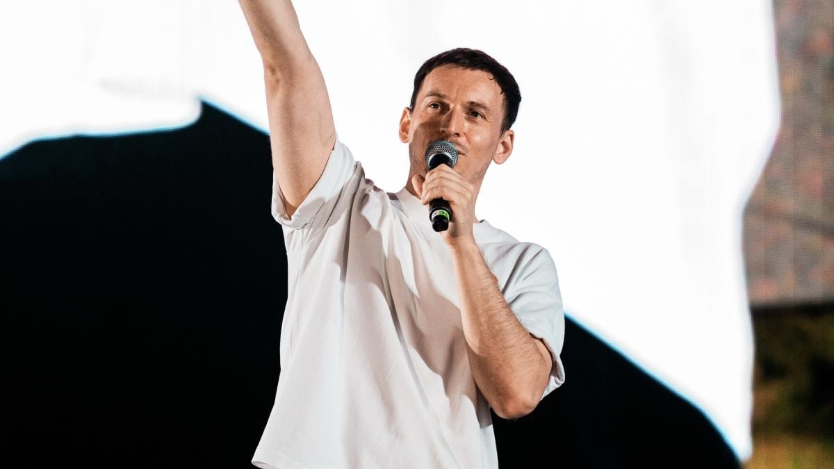 Denis Roabeș, solistul trupei The Motans