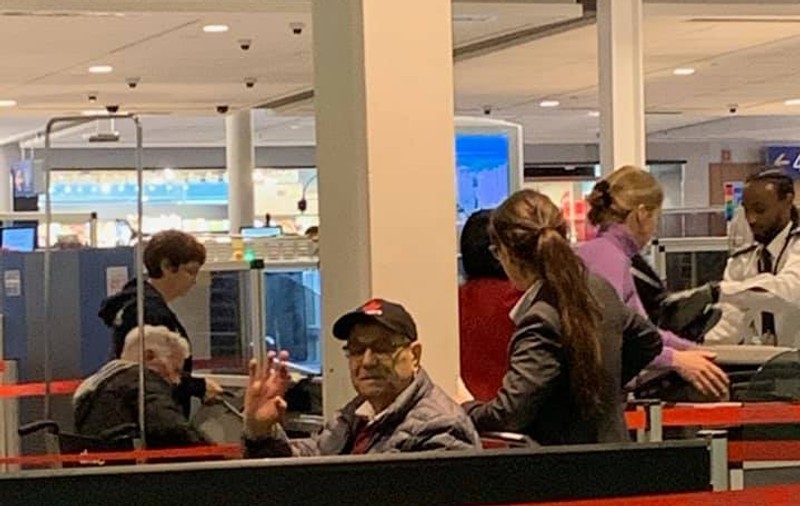 Un bărbat care suferă de Alzheimer a fost găsit, după ce fusese dat dispărut de fiul său pe aeroportul Otopeni