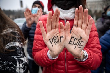 Luni, la Parlament a avut loc un protest organizat de Declic față de abuzurile asupra copiilor. Foto: Eli Driu