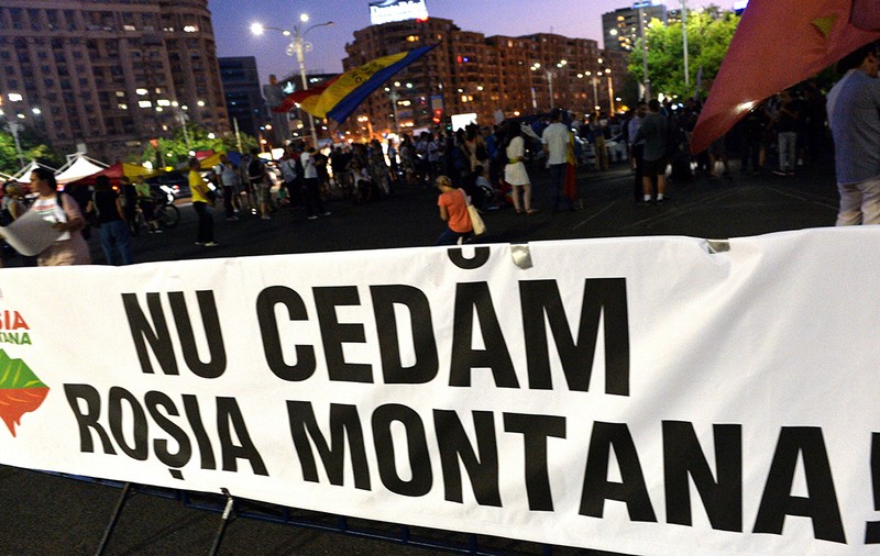 Liberalii din Alba, care cer amânarea intrării Roșiei Montane în UNESCO: „Să hotărască statul dacă exploatează aurul sau îl ține pentru extratereștri”