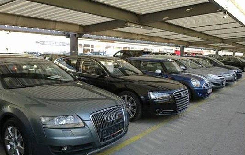 România se umple de maşini SECOND HAND! 