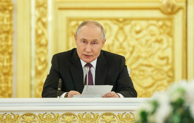 Vladimir Putin este avertizat în Parlamentul rus că riscă „până în toamnă” o revoluție precum cea din 1917