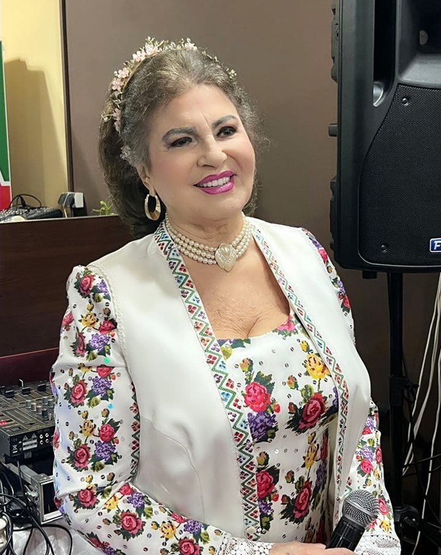 Irina Loghin, dată afară de pe scenă în timpul unui spectacol. Artista de muzică populară a fost șocată. „Eu nu am nicio vină. Publicul a huiduit”