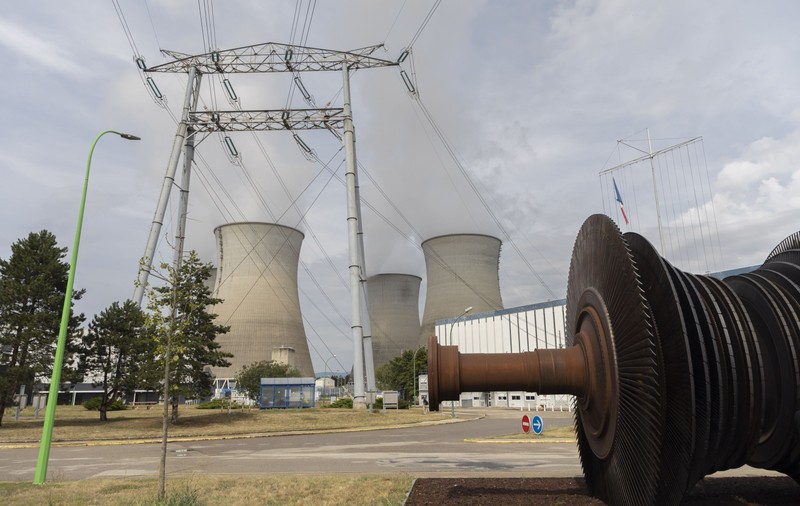 Combustibilul fosil ars pentru electricitate în Uniunea Europeană a scăzut la cel mai mic nivel înregistrat vreodată