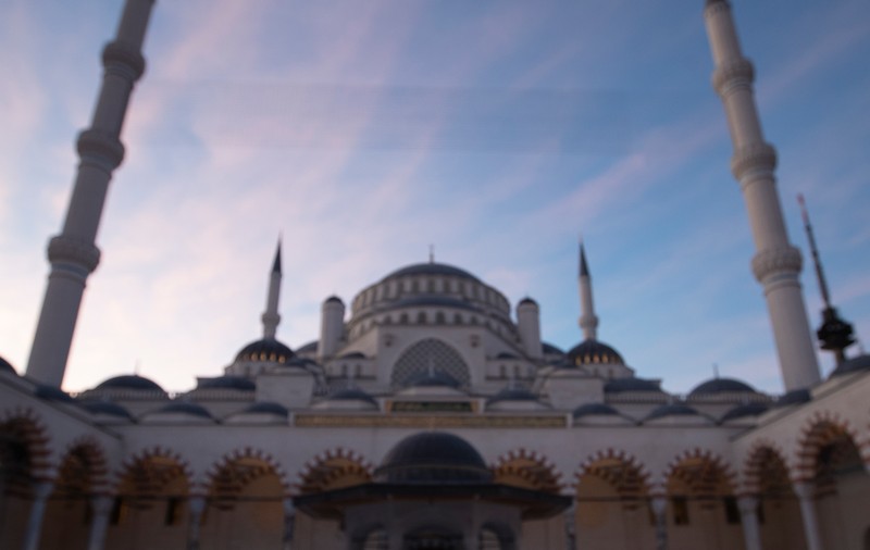 FOTO | Cea mai mare moschee din Turcia s-a deschis joi la Istanbul