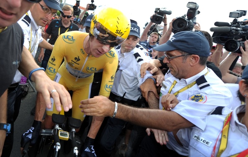 Bradley Wiggins, câştigătorul Turului Franţei, a crescut cu DROGURI în SCUTECE