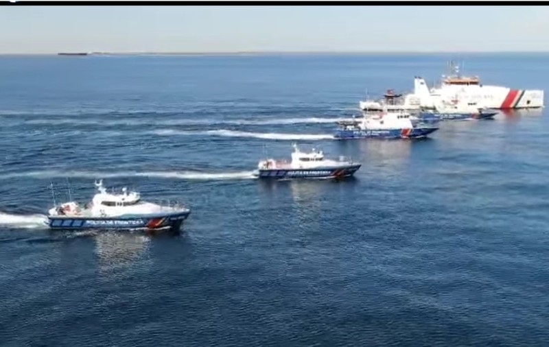 Câte nave are România. 28 de nave, 25 de ambarcațiuni rapide şi aproximativ 20 de aeronave participă la Ziua Marinei, la Constanța | VIDEO