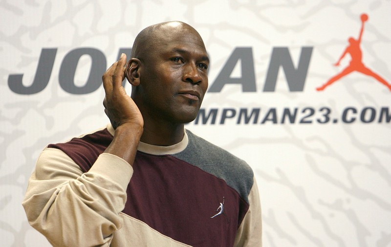 Fostul mare baschetbalist Michael Jordan, scandalizat de moartea lui George Floyd. “Am suferit destul! Sunt plin de furie”