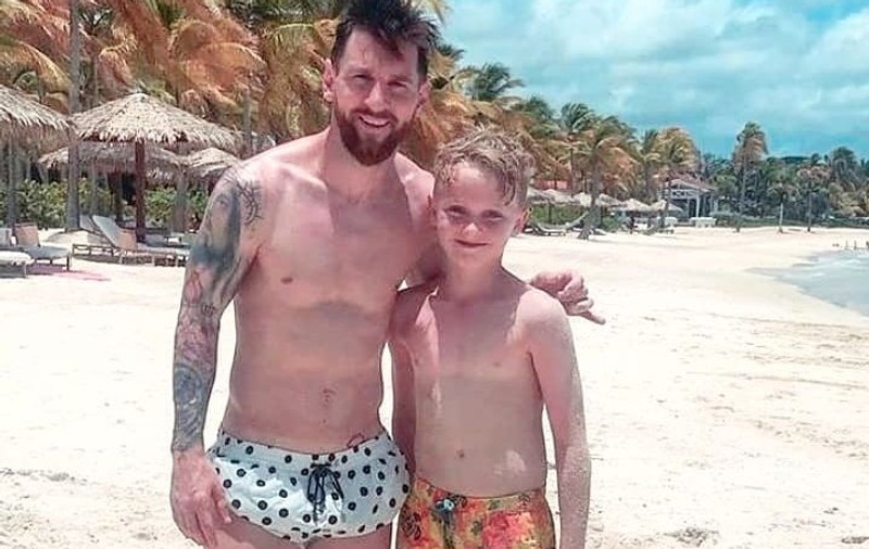 Gestul făcut de Messi pentru un copil de 11 ani. „A fost cea mai tare vacanță” / VIDEO