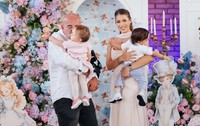 Roxana Nemeș și familia sa