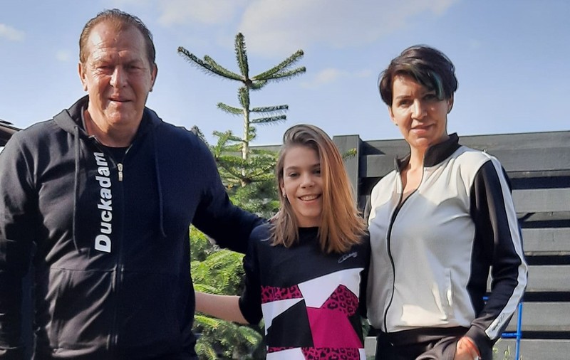 Povestea de dragoste dintre Helmut Duckadam și soția lui, Alexandra, mai tânără cu 20 de ani. „Atunci se scria că umblă după banii mei. Mama mea a luat-o deoparte și a întrebat-o”