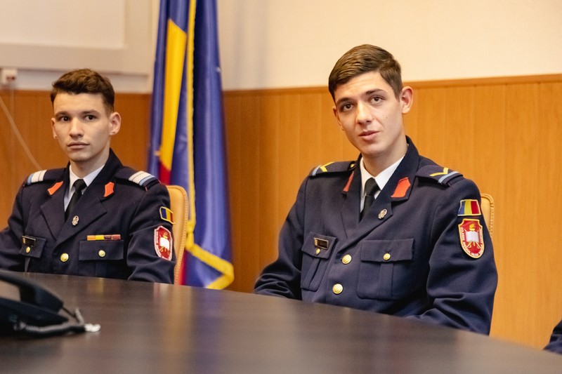 Vlad Socol (dreapta), elev fruntaș: „La liceul militar, profesorii pun mai bine în valoare calitățile fiecărui elev”