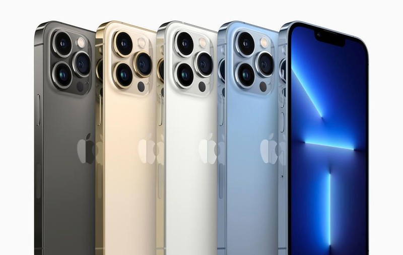 Cât costă un iPhone 13 înainte de Black Friday 2021