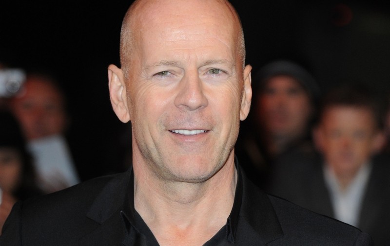 Bruce Willis a devenit imaginea unei bănci din Rusia 