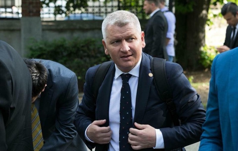 Un deputat PNL depune plângere penală împotriva jandarmilor de la Topoloveni, care i-au reţinut pe protestatarii anti-PSD