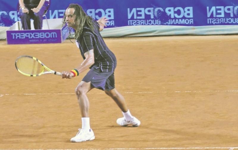 Yannick Noah a făcut faza săptămânii trecute, la meciul de Cupa Davis dintre Franța și Marea Britanie / VIDEO