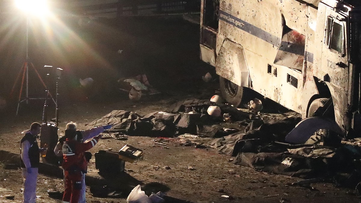 Zi de doliu național pentru dublul atentat din IStanbul soldat cu 29 de morți