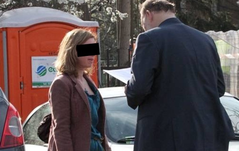 Răzvan Murgeanu, fostul ”vice” al Capitalei, ţine audienţe în parcare!