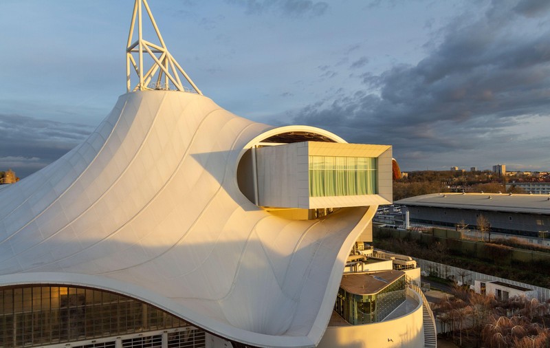 Pictura „Originea lumii” a lui Courbet, vandalizată la Centrul Pompidou-Metz. O altă operă a fost furată