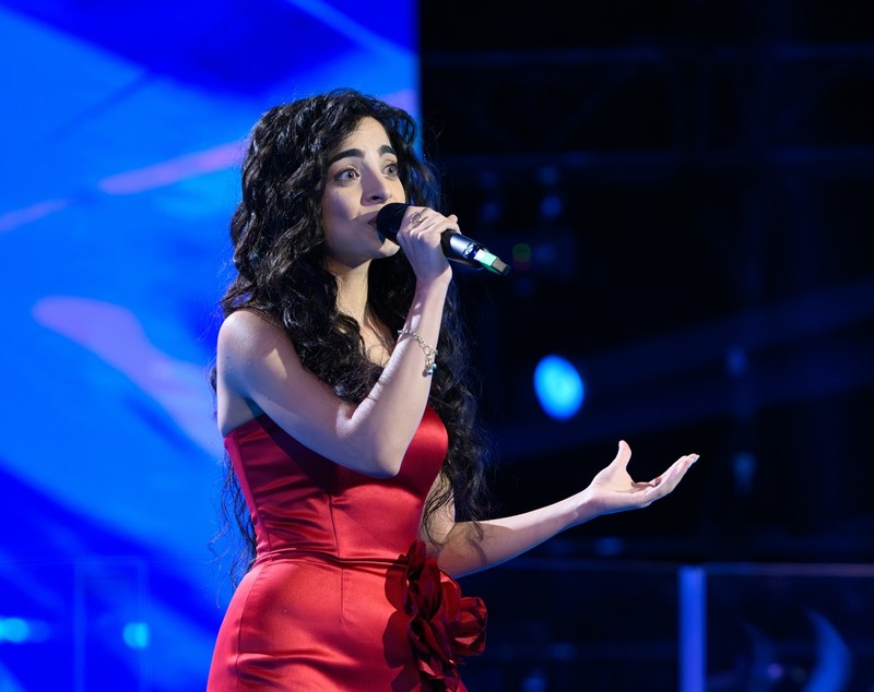 Cine este Eva Nicolescu, finalista de la „Vocea României” 2025. Are doar 16 ani și a cucerit publicul cu vocea ei