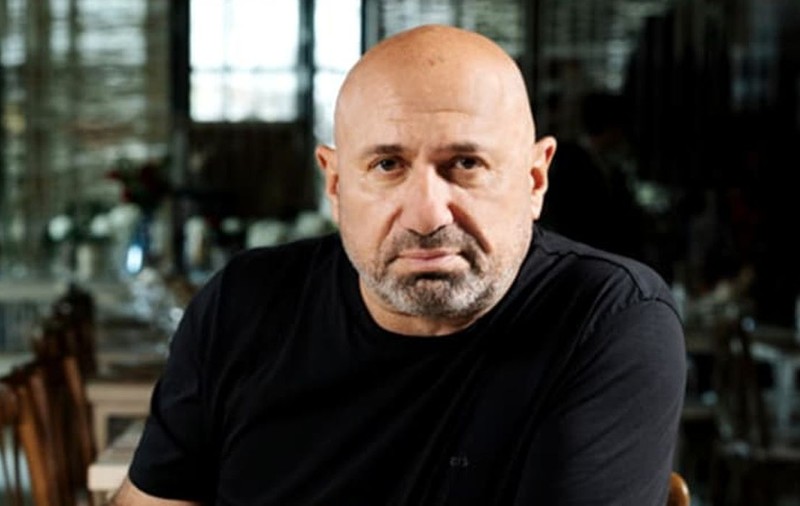 Cătălin Scărlătescu a publicat prima imagine alături de noua iubită, în vacanța din Mexic. Juratul de la MasterChef păstrează misterul. „Arhitecta”