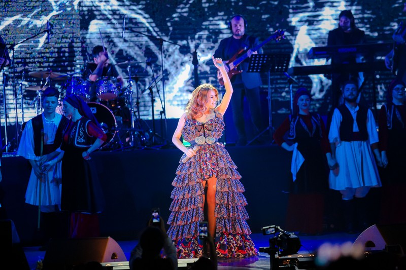 Elena Gheorghe a lansat un album de muzică machidonească
