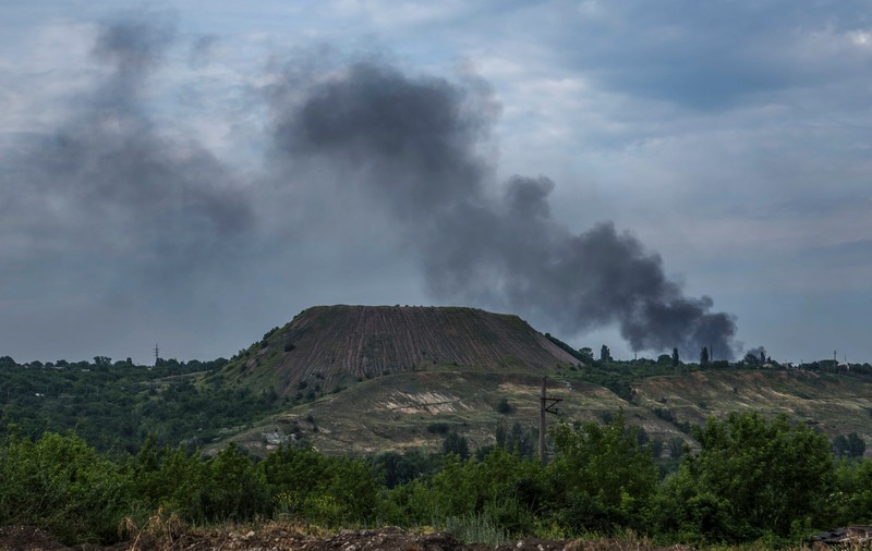 Rusia anunță că deține controlul total al rafinăriei de la Lisichansk. Ucraina recunoaște doar un „succes parțial”