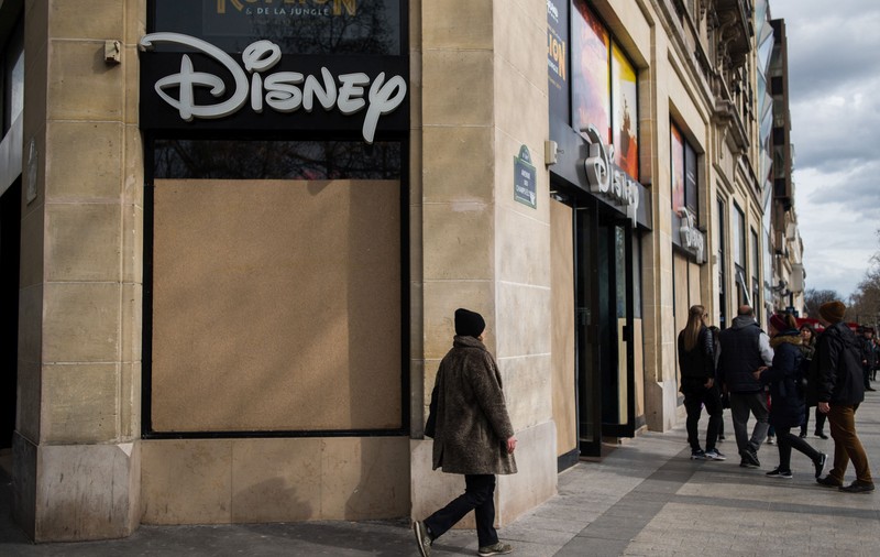 Compania Walt Disney a fost dată în judecată pentru discriminare