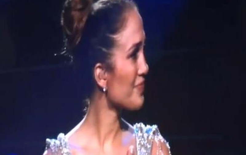 Video | Uite-o pe Jennifer Lopez plângând pe scenă. O fi din cauza iubitului?