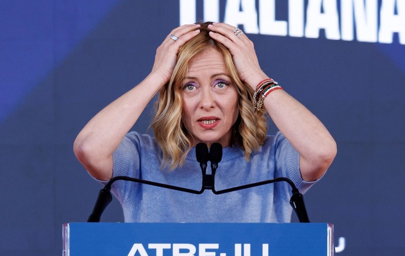 Giorgia Meloni demisionează din funcția de președinte al grupului Conservatorilor și Reformiștilor Europeni