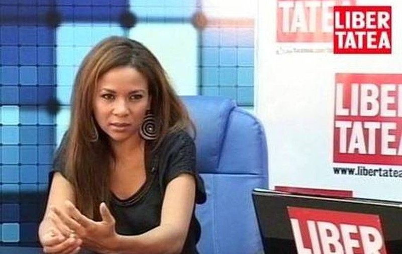 SE SIMTE CRIZA ŞI LA NADINE! UITE CU CE PLEACĂ DE LA NUNŢI, BOTEZURI ŞI ALTE SINDROFII! | FOTO