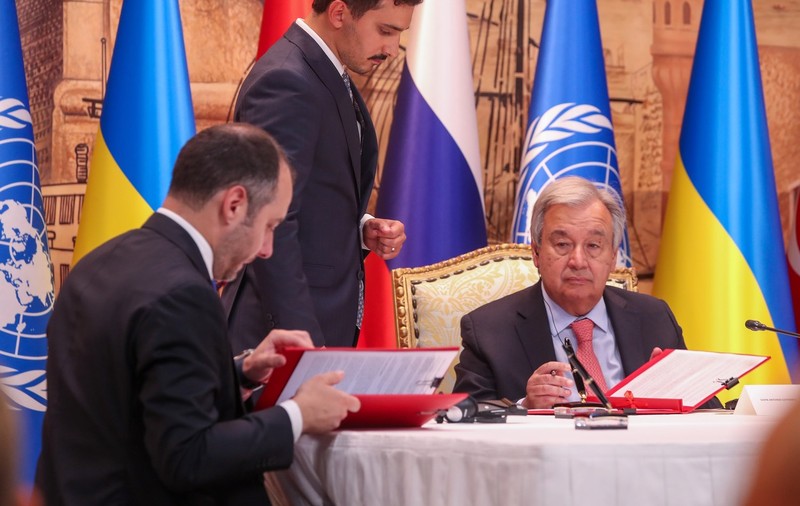 Antonio Guterres "condamnă fără echivoc" atacurile asupra portului Odesa. ONU spune că implementarea acordului privind cerealele este "imperativă"